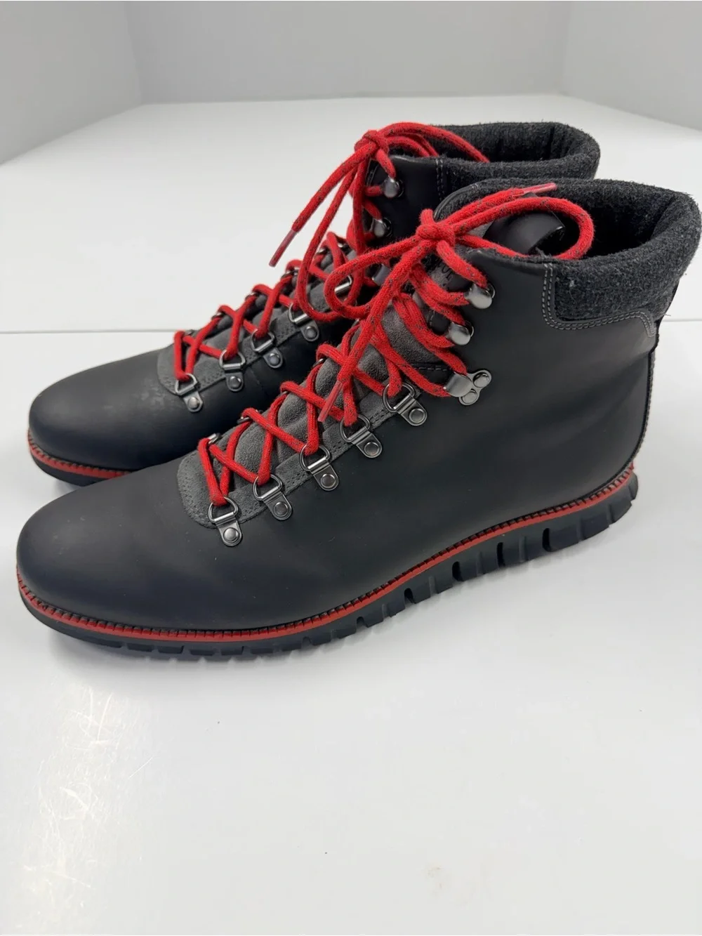 Cole Haan Zerogrand Hiking Boots magnet leather with Red Laces